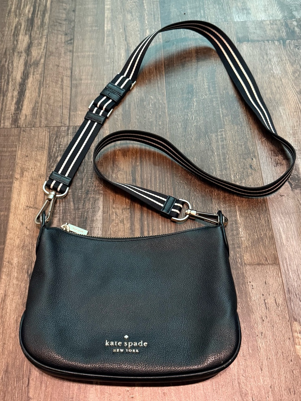 Kate Spade New York Small Rosie Crossbody Bag in Black